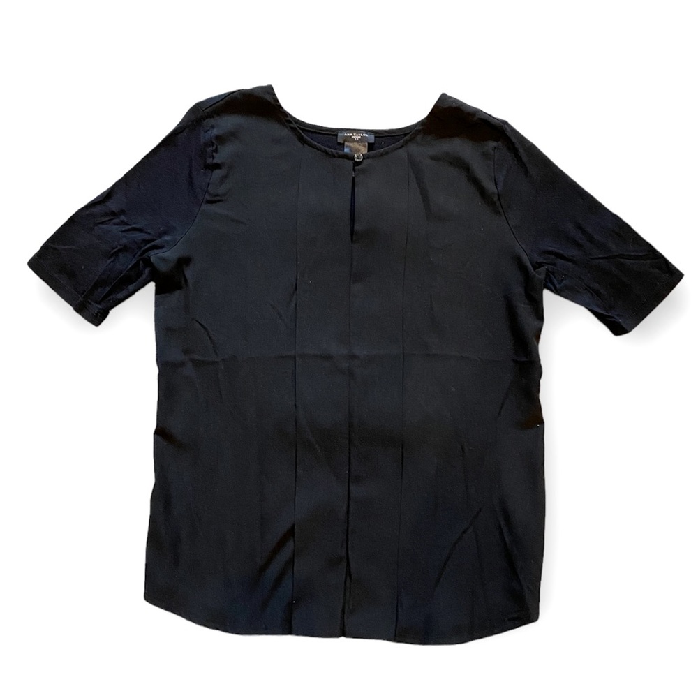 Ann Taylor Black Short Sleeve Tee